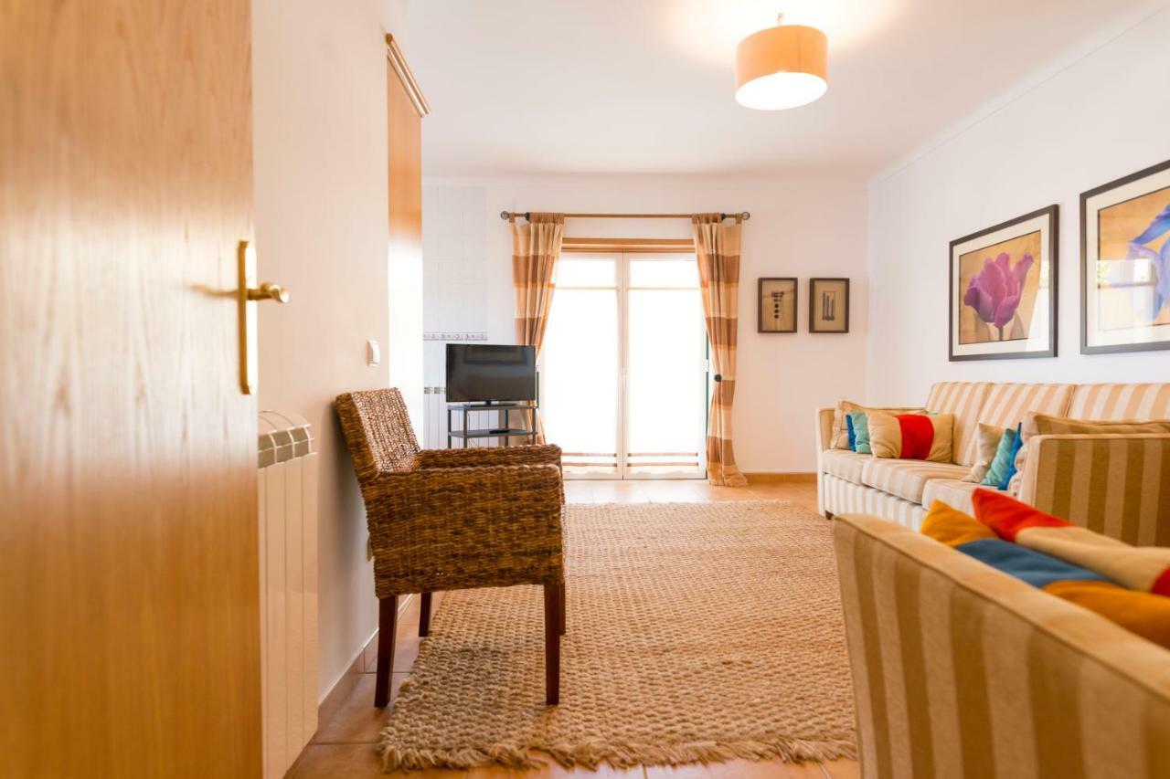 Pedra Do Ouro Swimming Pool Apartment Pataias Extérieur photo